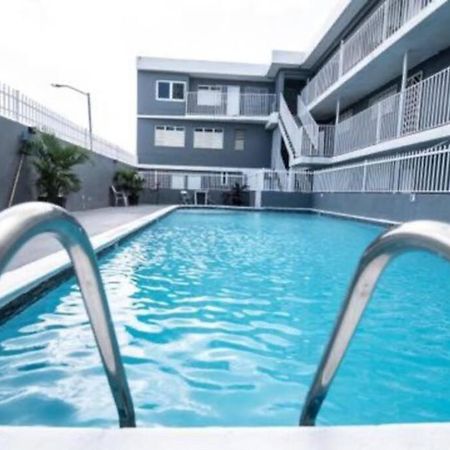 Modern 2Br With Kingbed In The Heart Of Isla Verde Strip Apartment San Juan Bagian luar foto